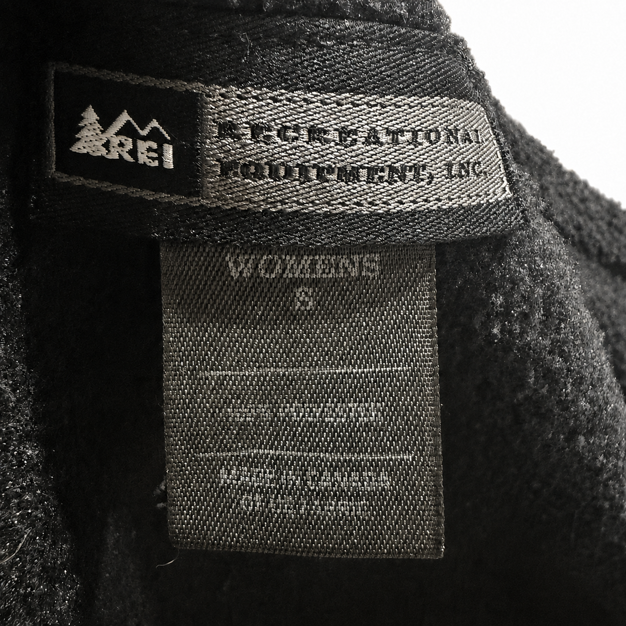 REI Women’s Full-Zip Fleece Jacket – Solid Black, Small