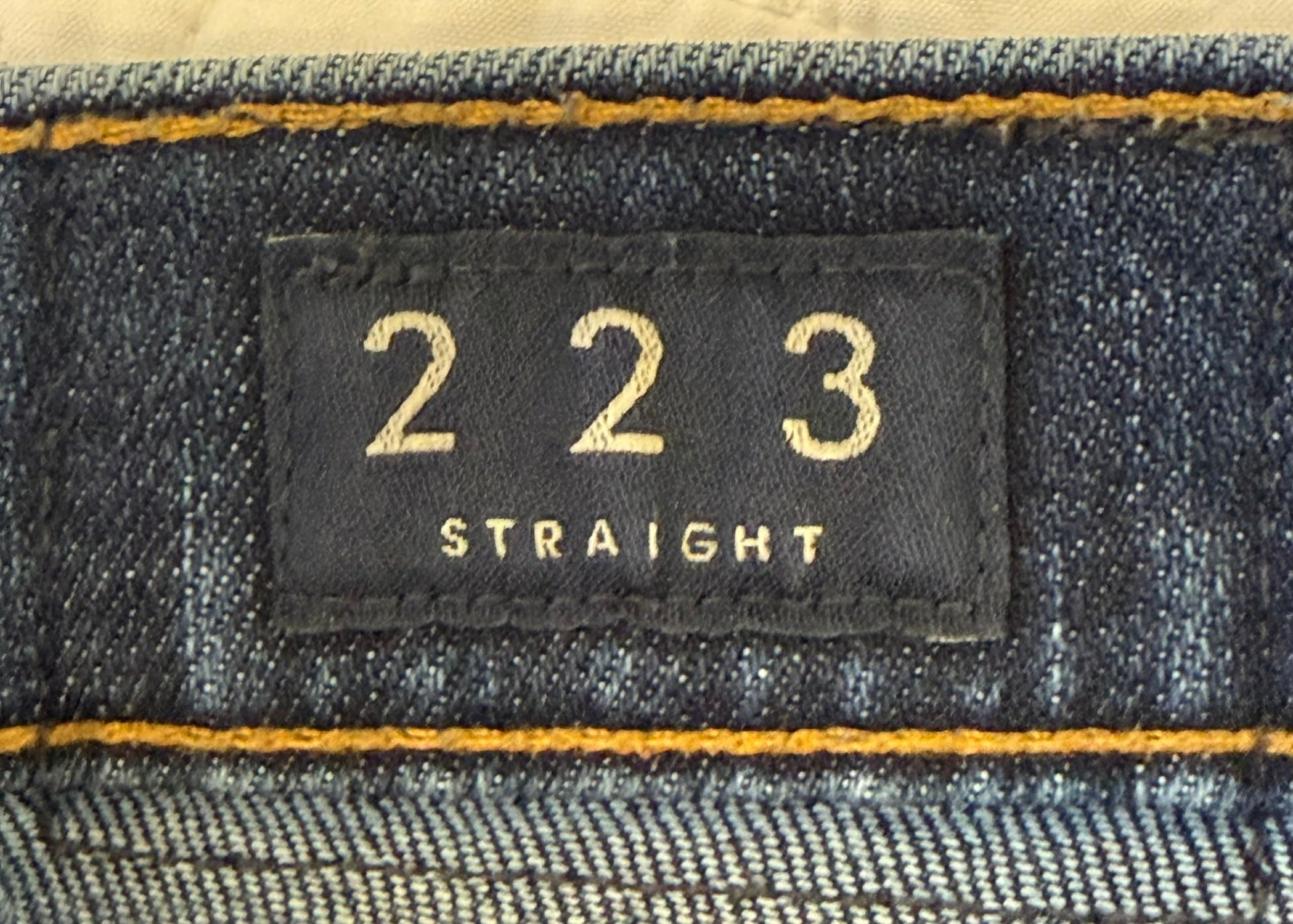 Lucky Brand 223 Straight Men's Jeans – Dark Wash Stretch Denim (34x32)