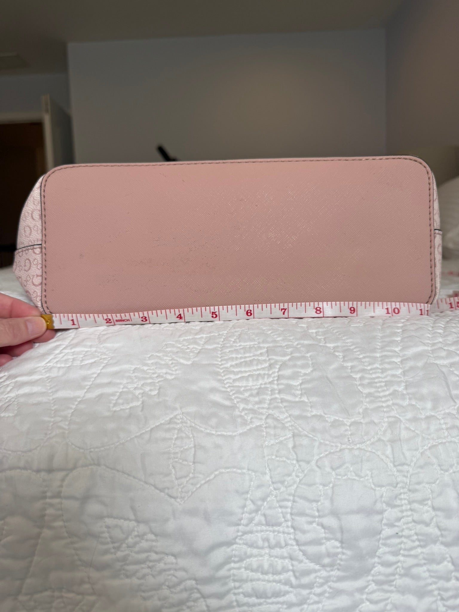 GUESS Los Angeles Blush Pink Signature Logo Tote Bag